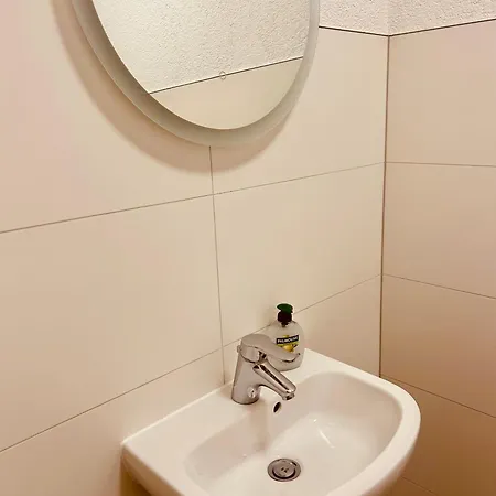 Maxim شقة *